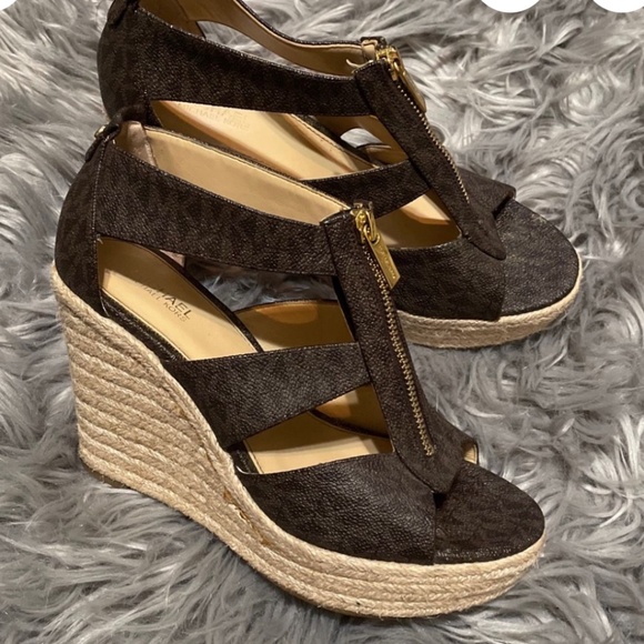 Michael Kors Wedges - Picture 1 of 5